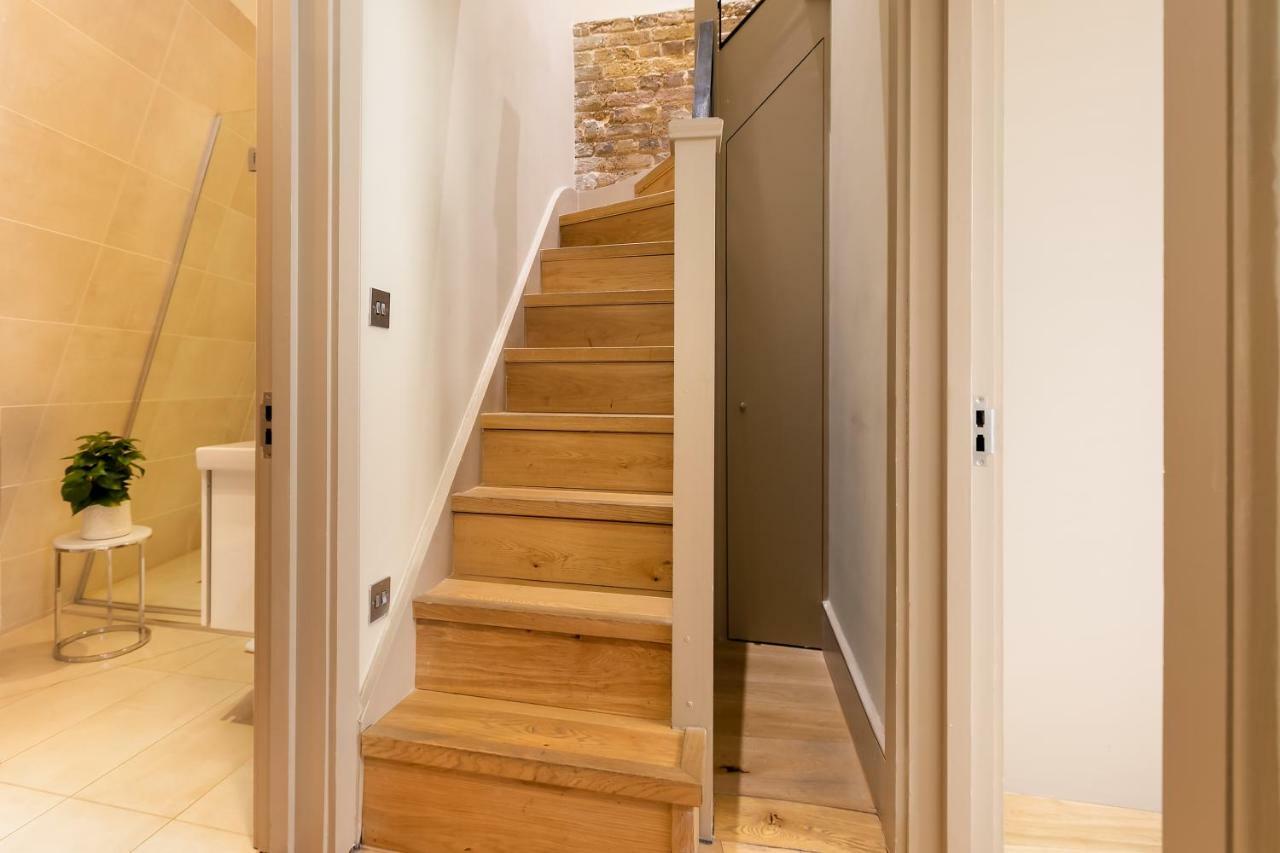Amazing 2bedrooms - Wells Mews Londra